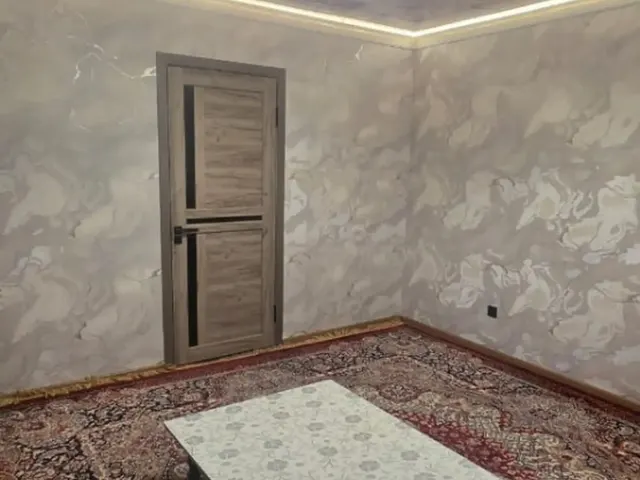 2-комн. квартира, 38 м², 4/4 эт., Шоҳмансур, Душанбе (Шоҳмансур)