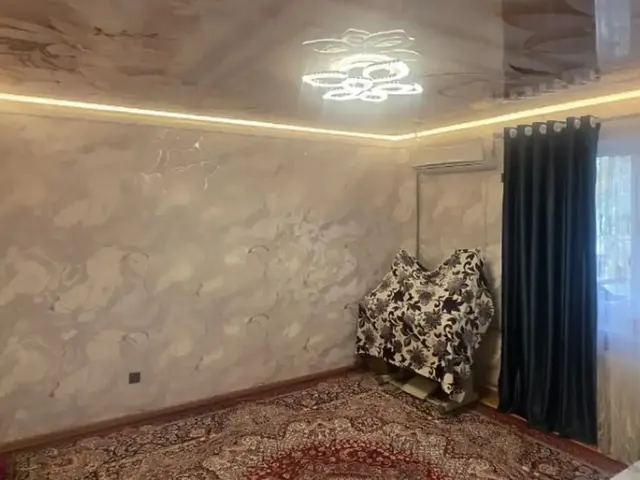 2-комн. квартира, 38 м², 4/4 эт., Шоҳмансур, Душанбе (Шоҳмансур)
