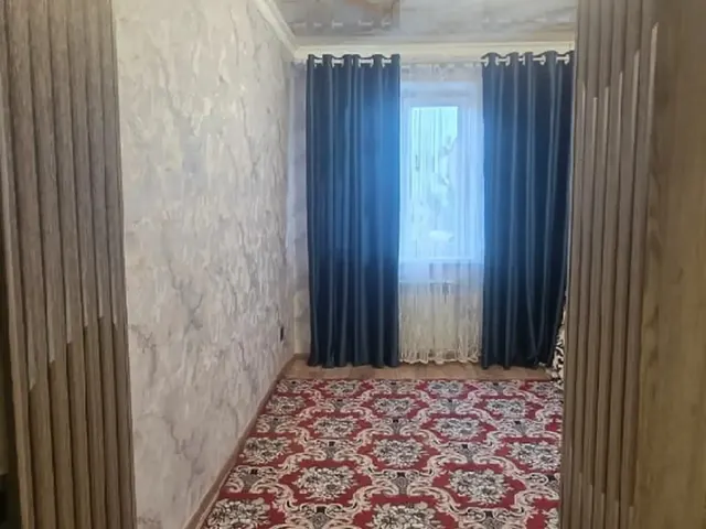 2-комн. квартира, 38 м², 4/4 эт., Шоҳмансур, Душанбе (Шоҳмансур)