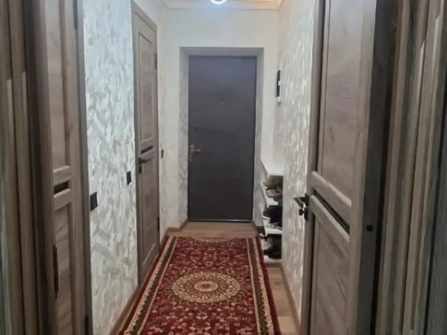 2-комн. квартира, 38 м², 4/4 эт., Шоҳмансур, Душанбе (Шоҳмансур)