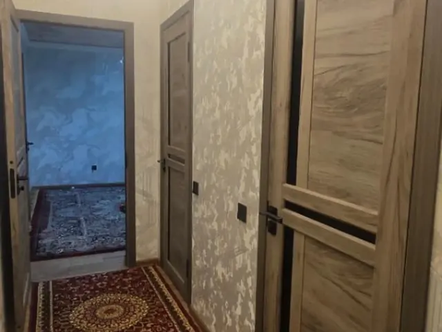 2-комн. квартира, 38 м², 4/4 эт., Шоҳмансур, Душанбе (Шоҳмансур)