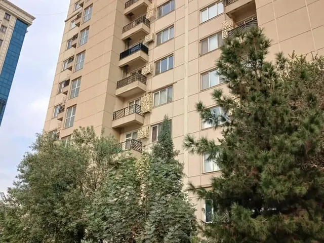 4-комн. квартира, 125 м², 8/8 эт., И.Сомонӣ, Душанбе (И.Сомонӣ)
