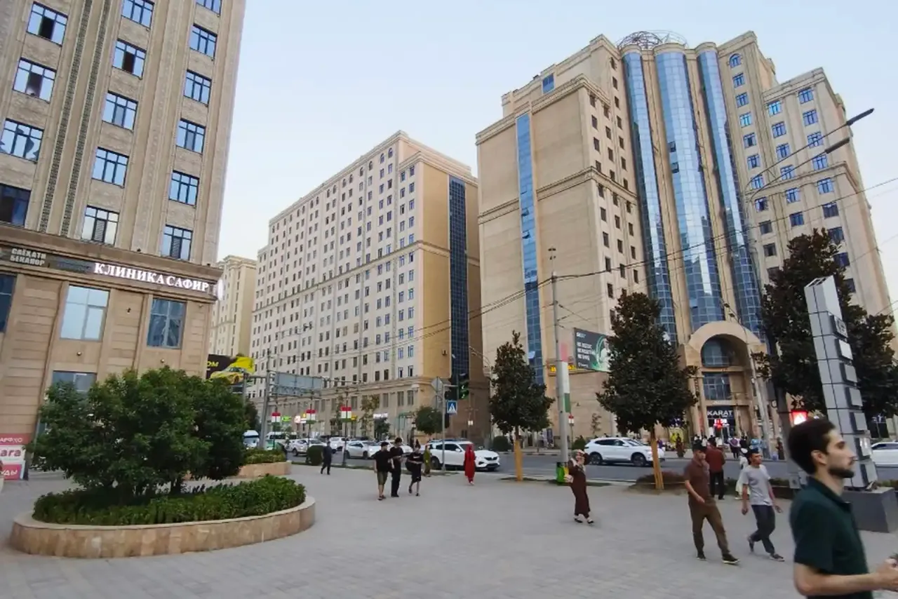 3-комн. квартира, 158 м², 15/16 эт., Шоҳмансур, Душанбе (Шоҳмансур)