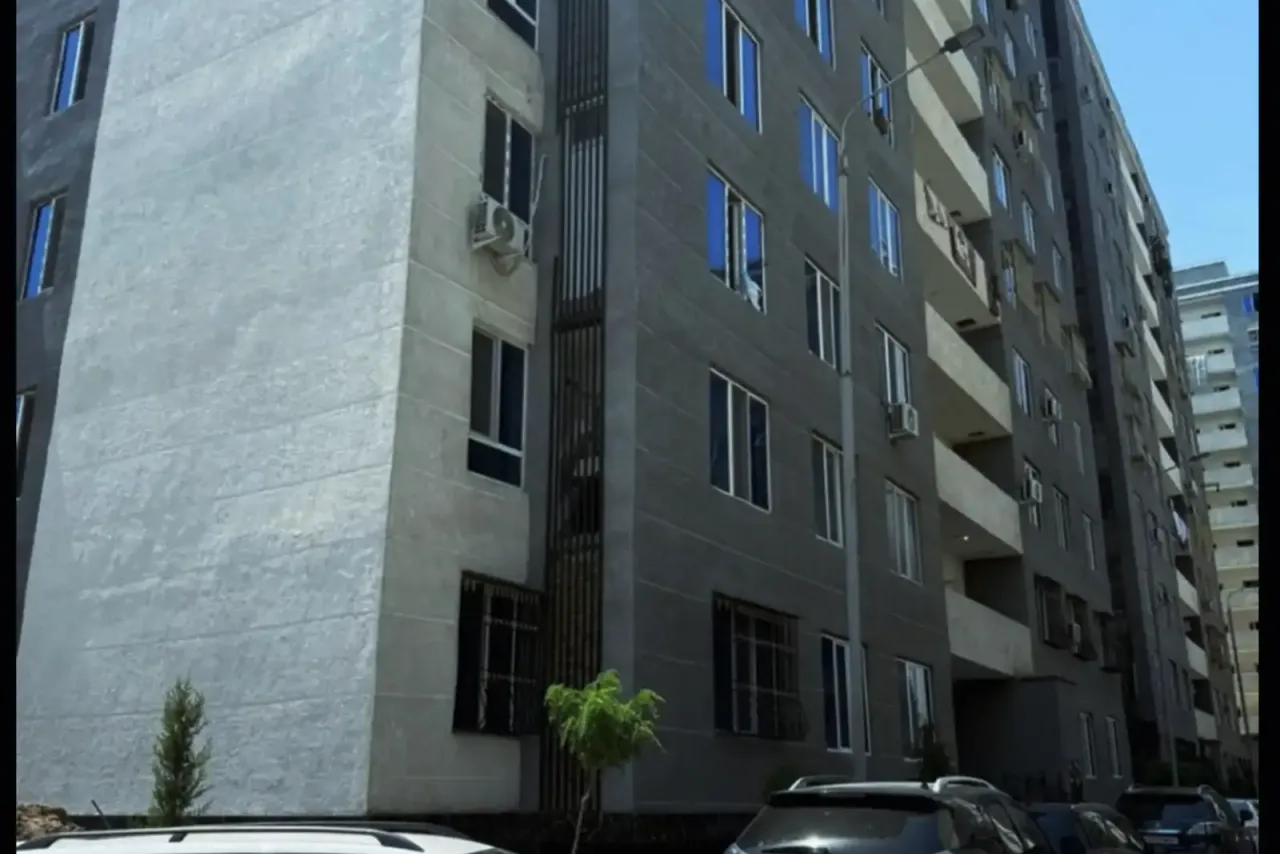 3-комн. квартира, 110 м², 2/12 эт., Шоҳмансур, Душанбе (Шоҳмансур)
