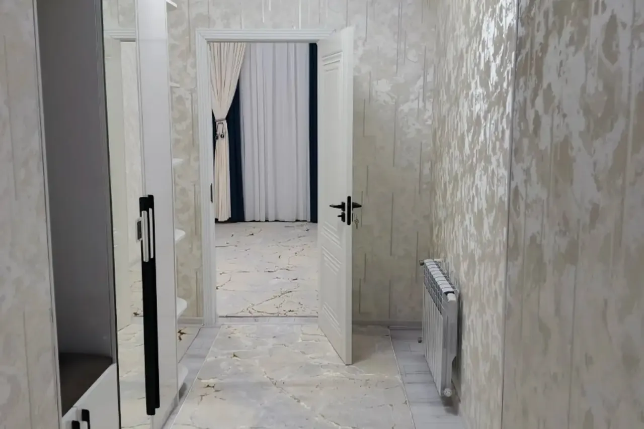 2-комн. квартира, 60 м², 10/10 эт., И.Сомонӣ, Душанбе (И.Сомонӣ)