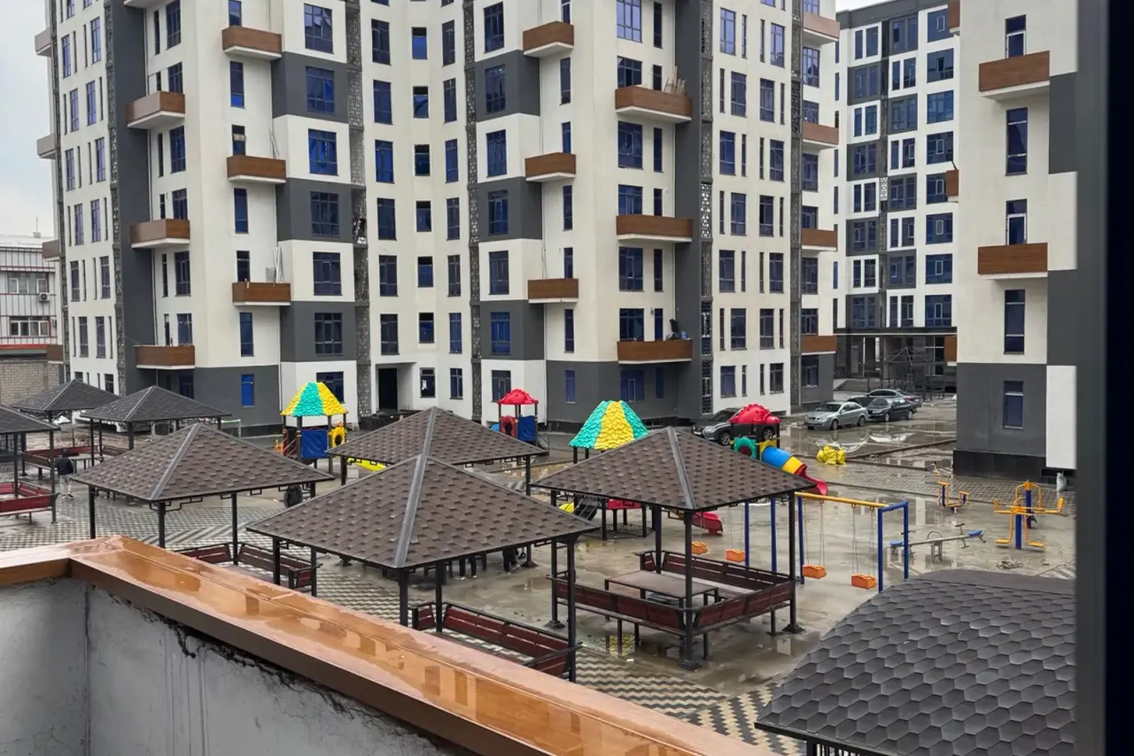 3-комн. квартира, 100 м², 3/3 эт., Сино, Душанбе (Сино)