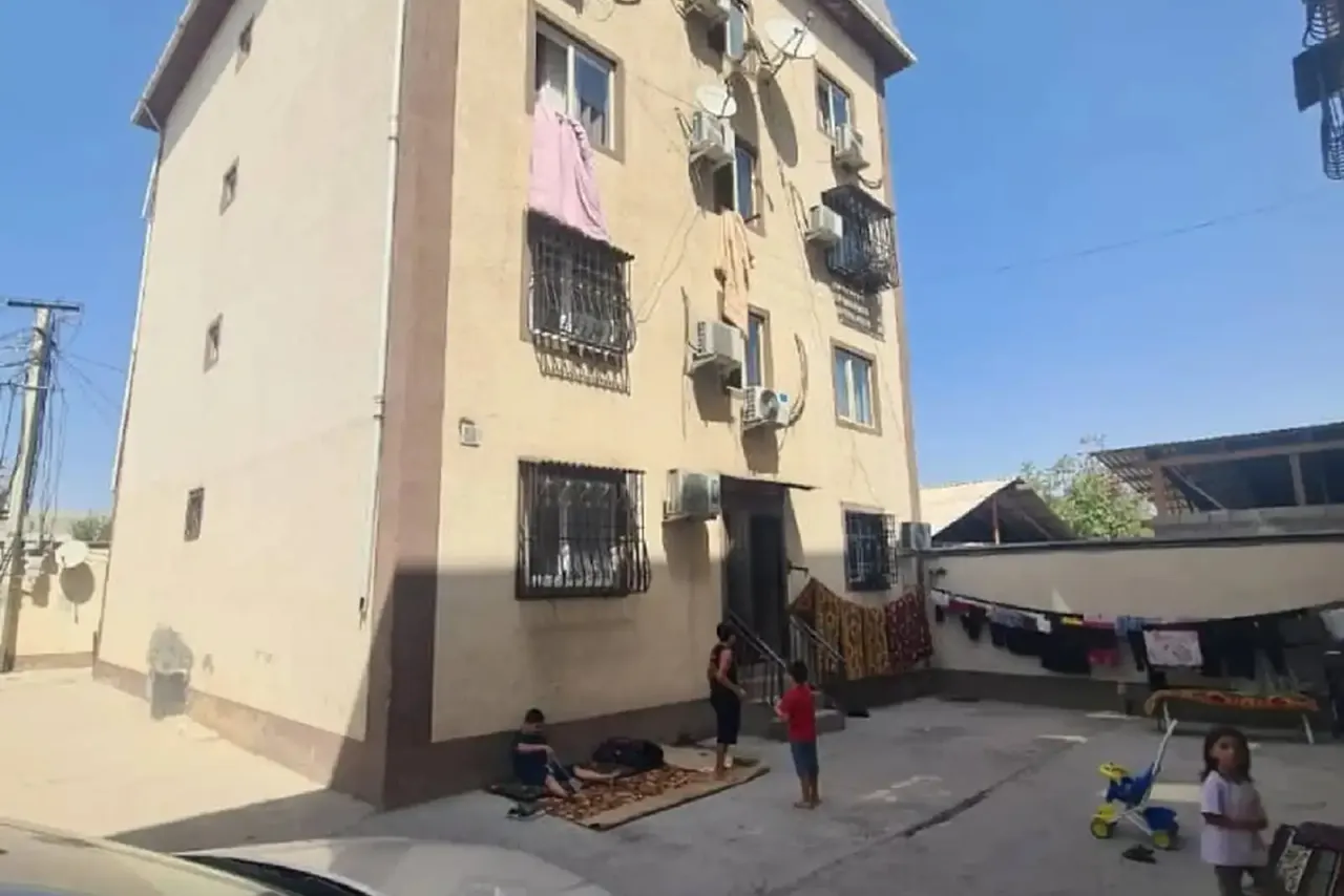 2-комн. квартира, 54 м², 4/4 эт., Фирдавси, Душанбе (Фирдавси)