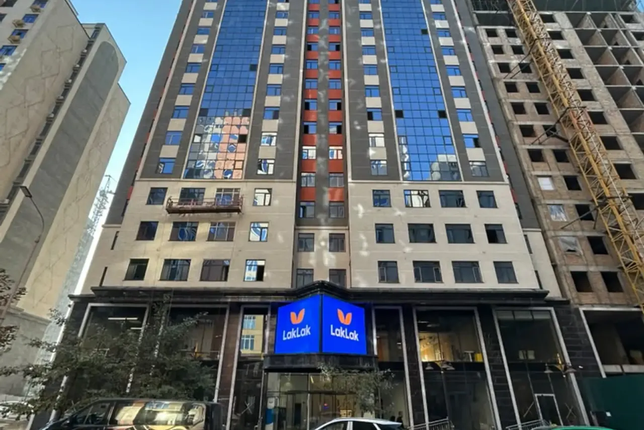 2-комн. квартира, 56 м², 7/16 эт., И.Сомонӣ, Душанбе (И.Сомонӣ)
