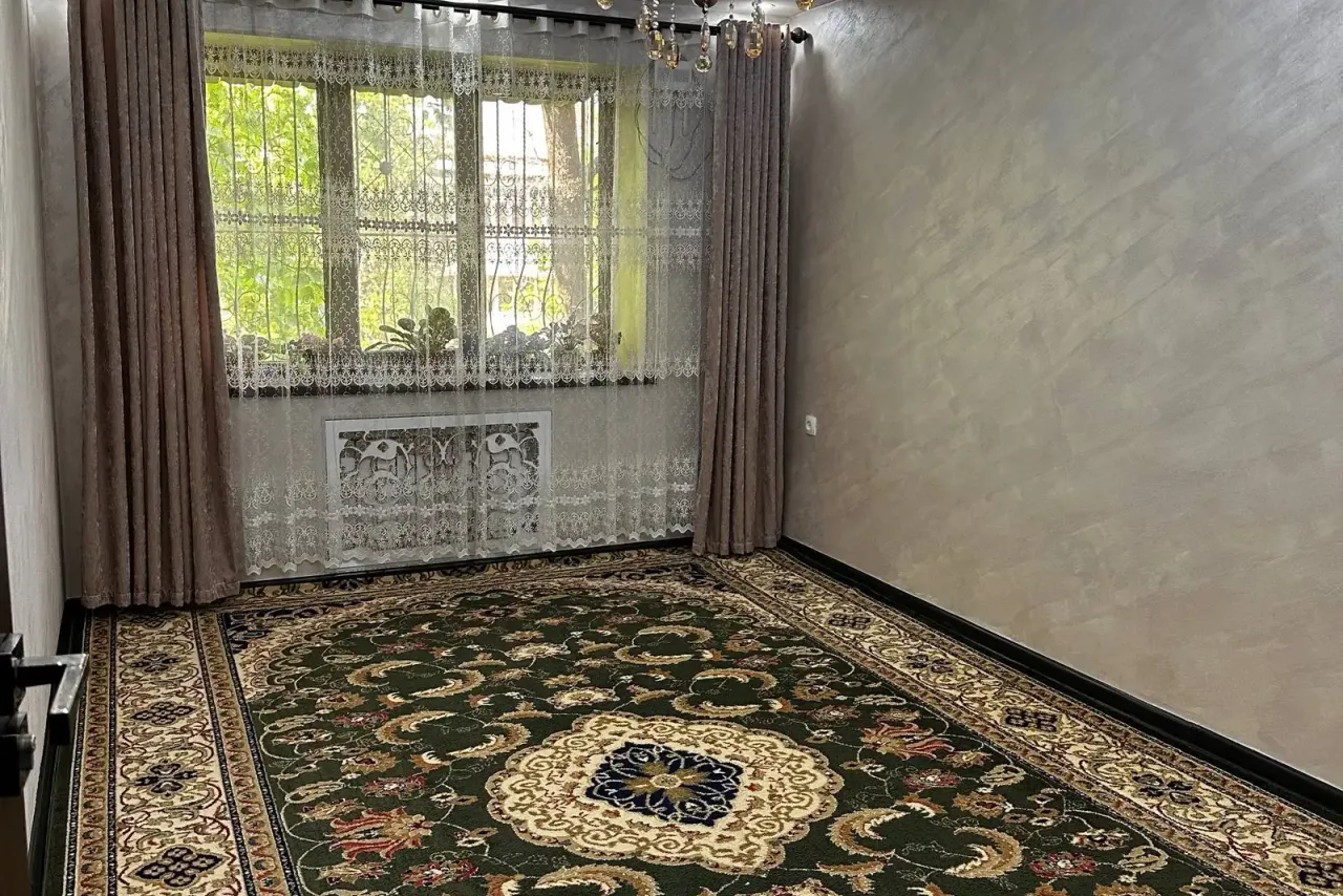 2-комн. квартира, 55 м², 4/4 эт., Шоҳмансур, Душанбе (Шоҳмансур)