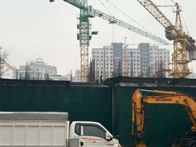 2-комн. квартира, 14 этаж, 84 м², Шохмансур